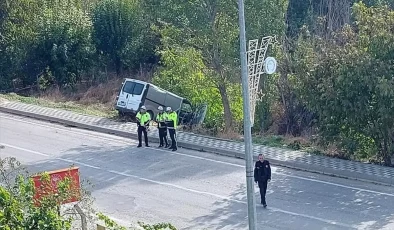 Bilecik’te Panelvan Devrildi: 1 Ölü, 1 Yaralı